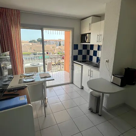 Primavera Agreable T2 Avec Piscine Richelieu Cap D'agde Agde